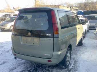 1997 Toyota Town Ace Noah Photos