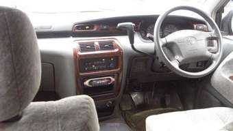 1997 Toyota Town Ace Noah Pictures