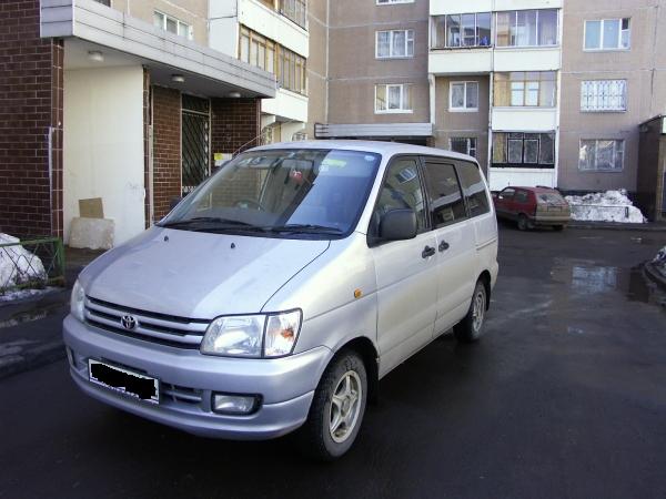 1998 Toyota Town Ace Noah