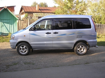 1998 Toyota Town Ace Noah