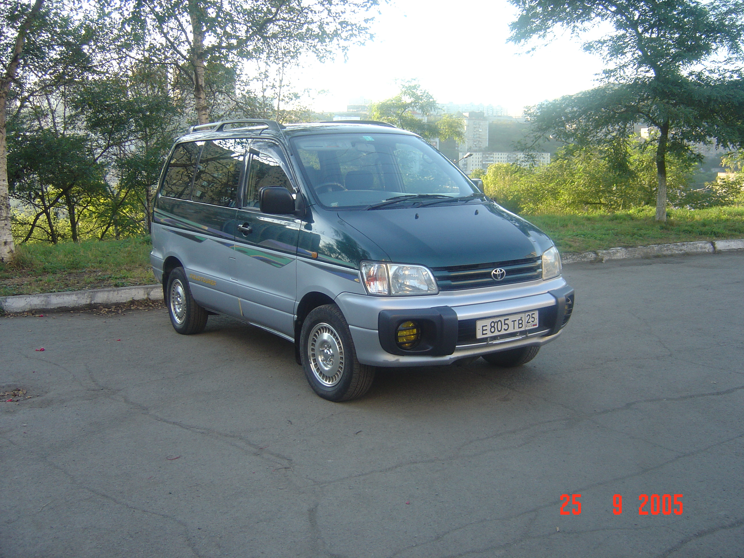 1998 Toyota Town Ace Noah