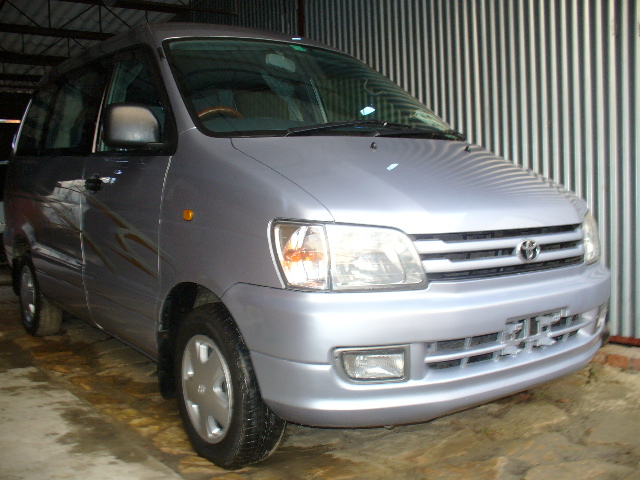 1998 Toyota Town Ace Noah