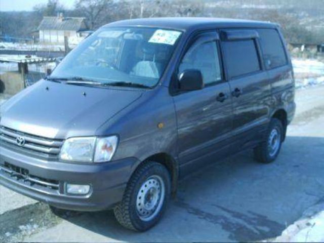 1998 Toyota Town Ace Noah