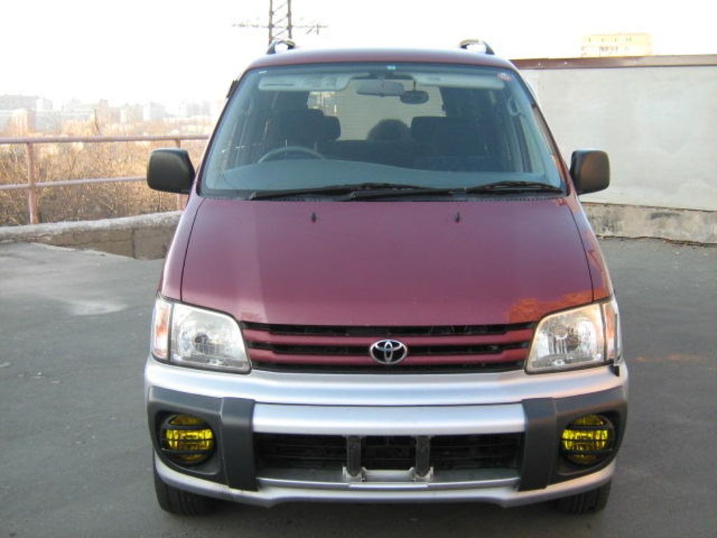 1998 Toyota Town Ace Noah