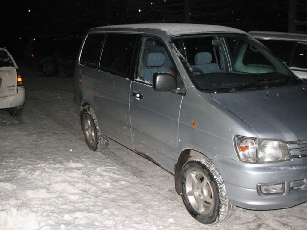 1998 Toyota Town Ace Noah
