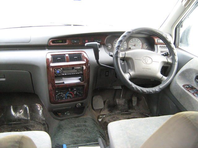 1998 Toyota Town Ace Noah