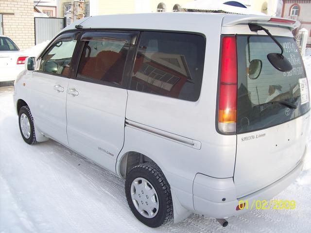 1998 Toyota Town Ace Noah