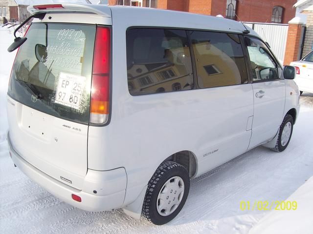 1998 Toyota Town Ace Noah