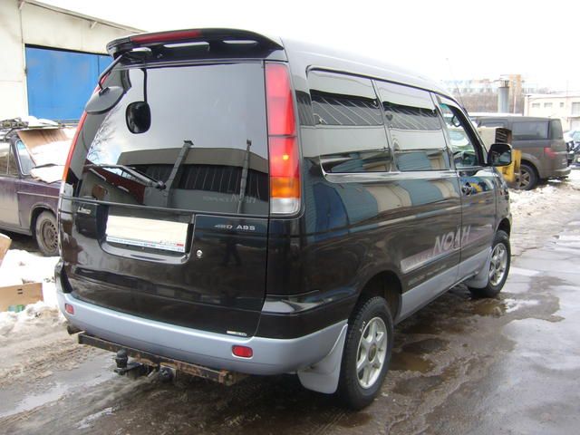 1998 Toyota Town Ace Noah