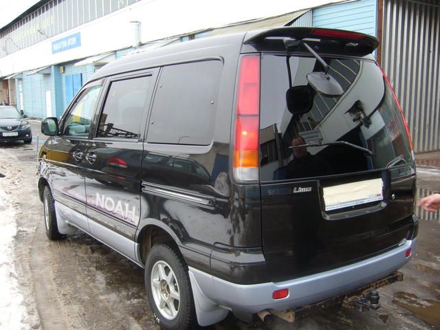 1998 Toyota Town Ace Noah