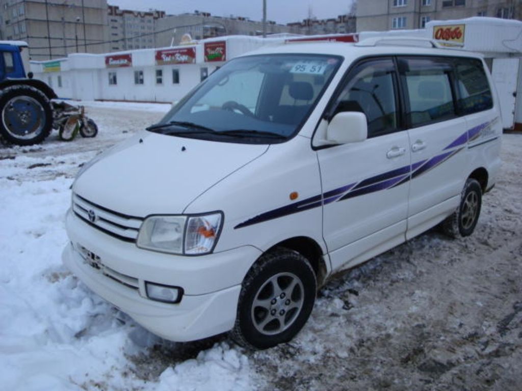 1998 Toyota Town Ace Noah