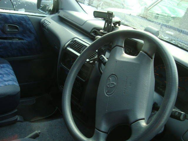 1998 Toyota Town Ace Noah