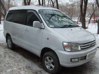 Toyota Town Ace Noah