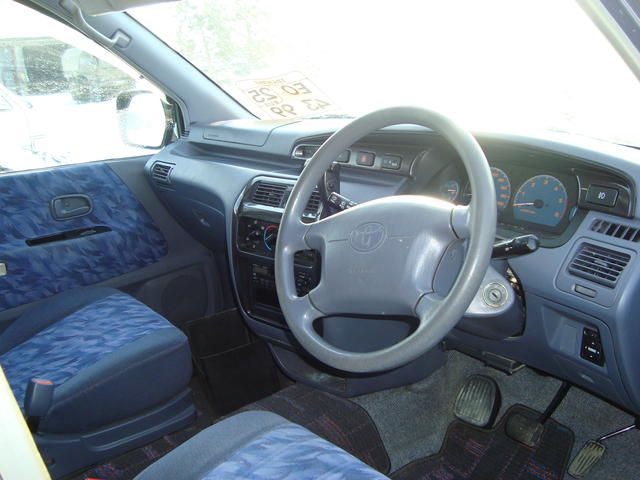 1998 Toyota Town Ace Noah