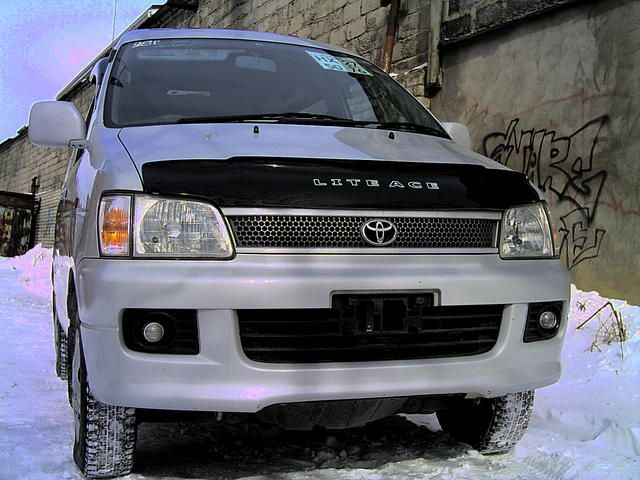 1998 Toyota Town Ace Noah