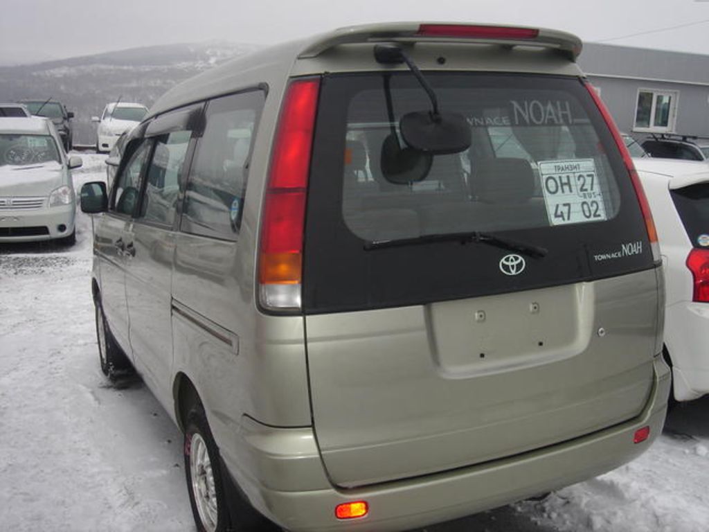 1998 Toyota Town Ace Noah