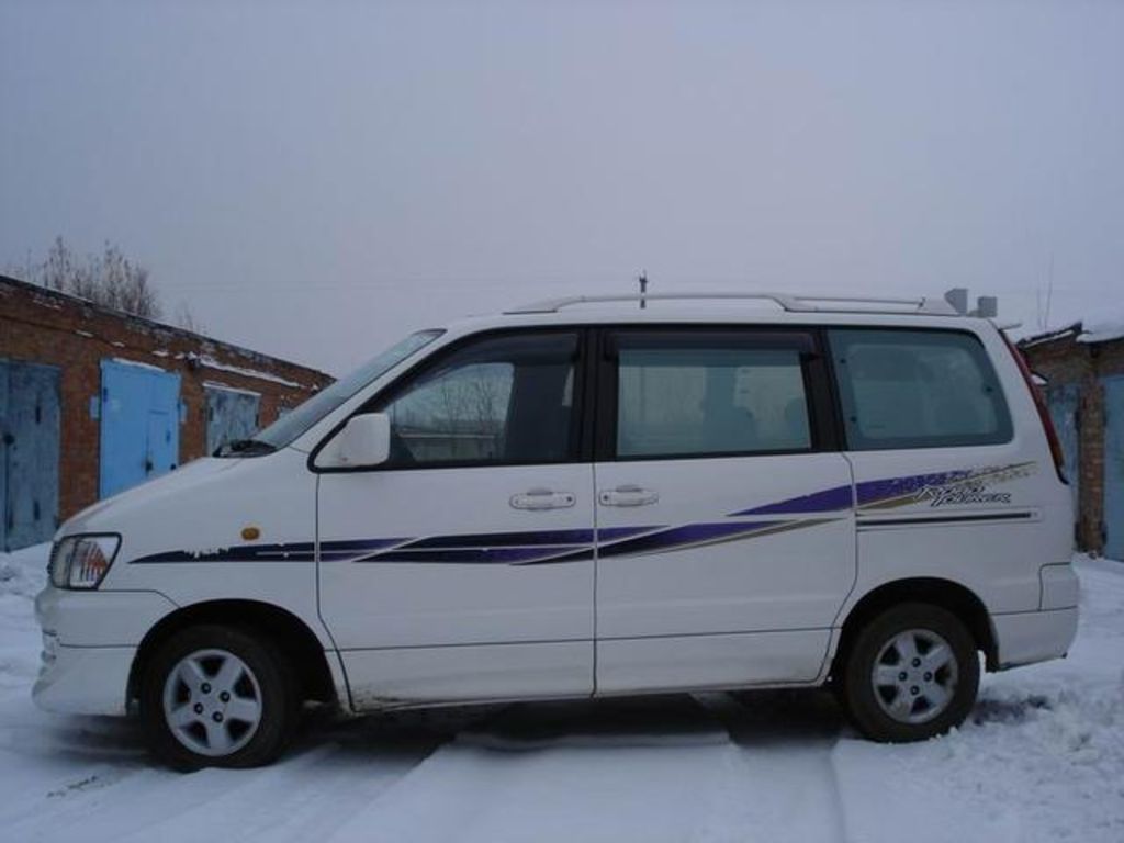 1998 Toyota Town Ace Noah