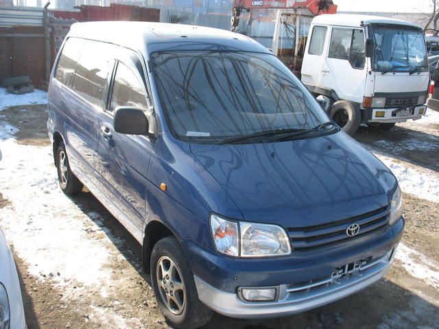 1998 Toyota Town Ace Noah