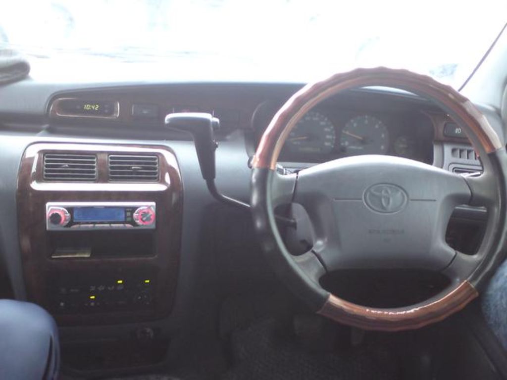 1998 Toyota Town Ace Noah