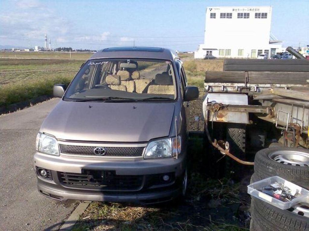 1998 Toyota Town Ace Noah