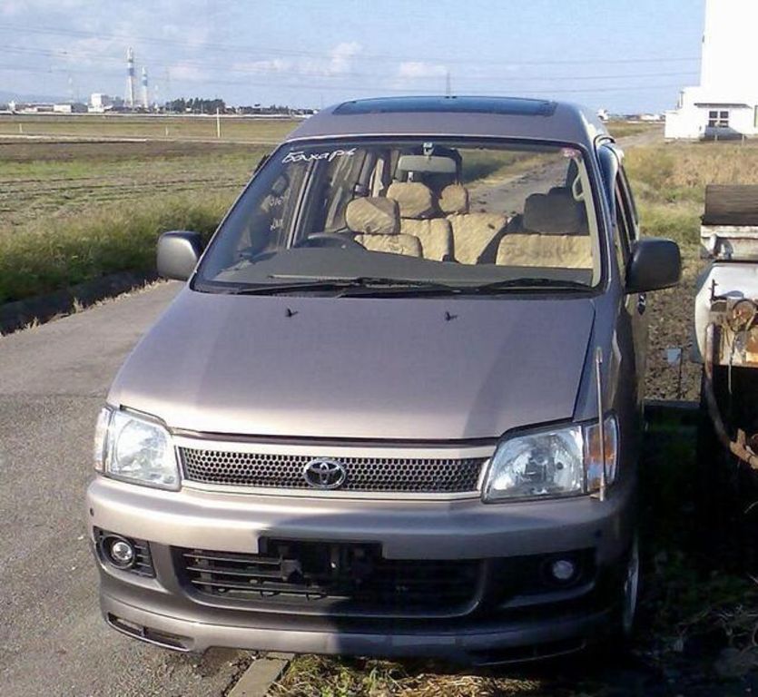 1998 Toyota Town Ace Noah