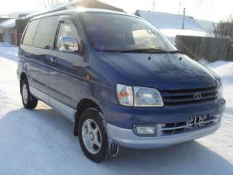 Toyota Town Ace Noah