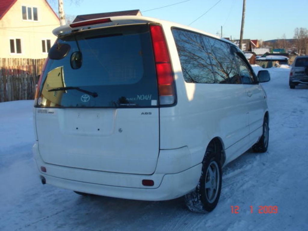 1998 Toyota Town Ace Noah