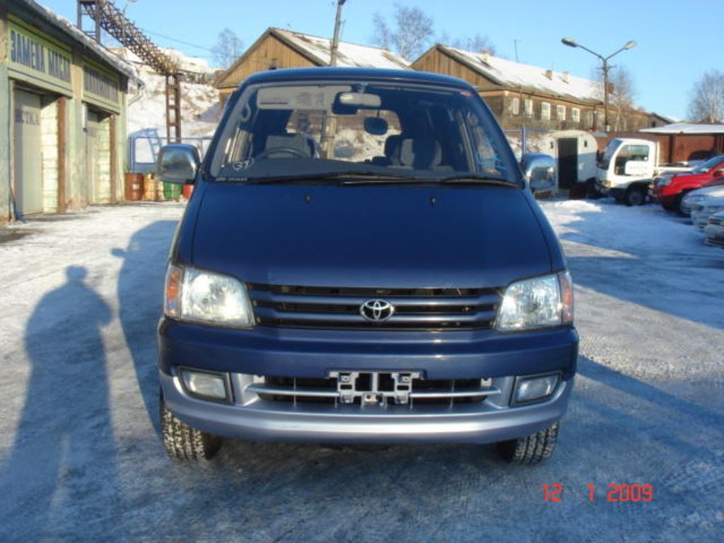 1998 Toyota Town Ace Noah