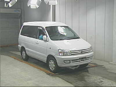 1998 Toyota Town Ace Noah Pictures