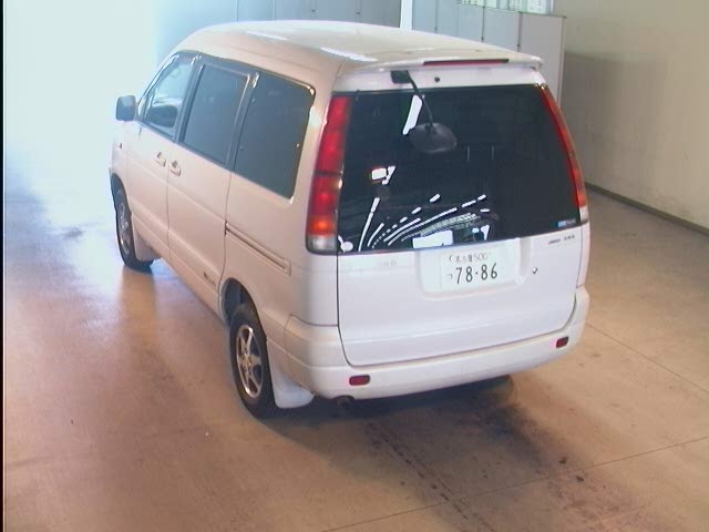 1998 Toyota Town Ace Noah Photos