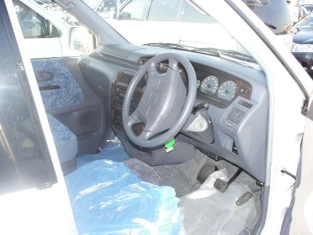 1998 Toyota Town Ace Noah Photos