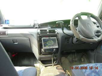 1998 Toyota Town Ace Noah Pics