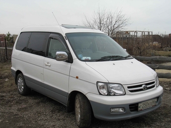 1999 Toyota Town Ace Noah