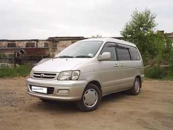 1999 Toyota Town Ace Noah