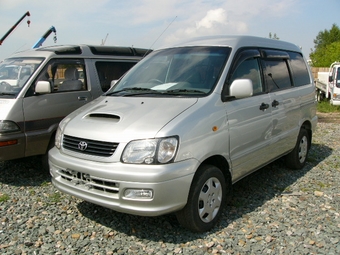 1999 Toyota Town Ace Noah