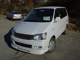 1999 Toyota Town Ace Noah