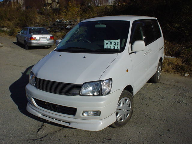 1999 Toyota Town Ace Noah