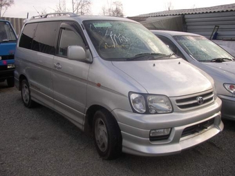 1999 Toyota Town Ace Noah