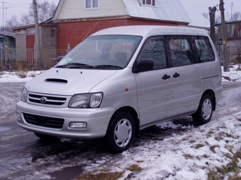 1999 Toyota Town Ace Noah