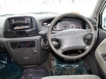 Toyota Town Ace Noah