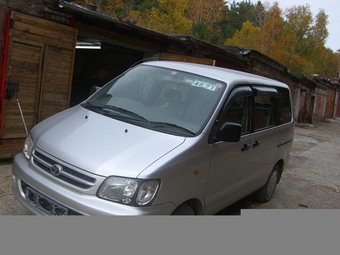 1999 Toyota Town Ace Noah
