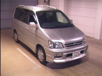 1999 Toyota Town Ace Noah