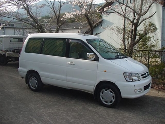 Toyota Town Ace Noah