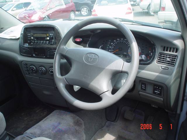 1999 Toyota Town Ace Noah