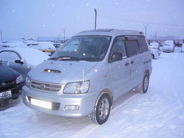 1999 Toyota Town Ace Noah