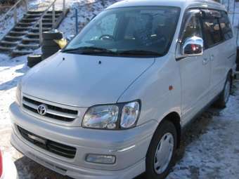 1999 Toyota Town Ace Noah