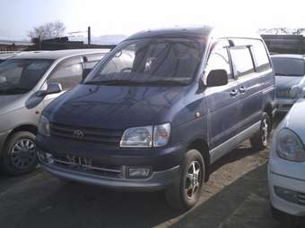 1999 Toyota Town Ace Noah