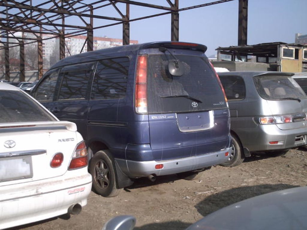 1999 Toyota Town Ace Noah