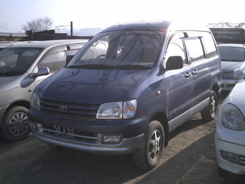 1999 Toyota Town Ace Noah