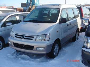 1999 Toyota Town Ace Noah